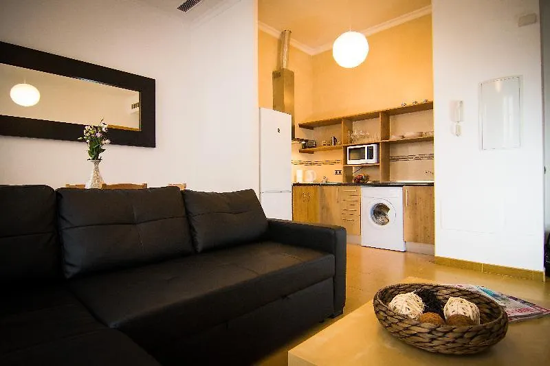 Apartment Holidays2Malaga Suites